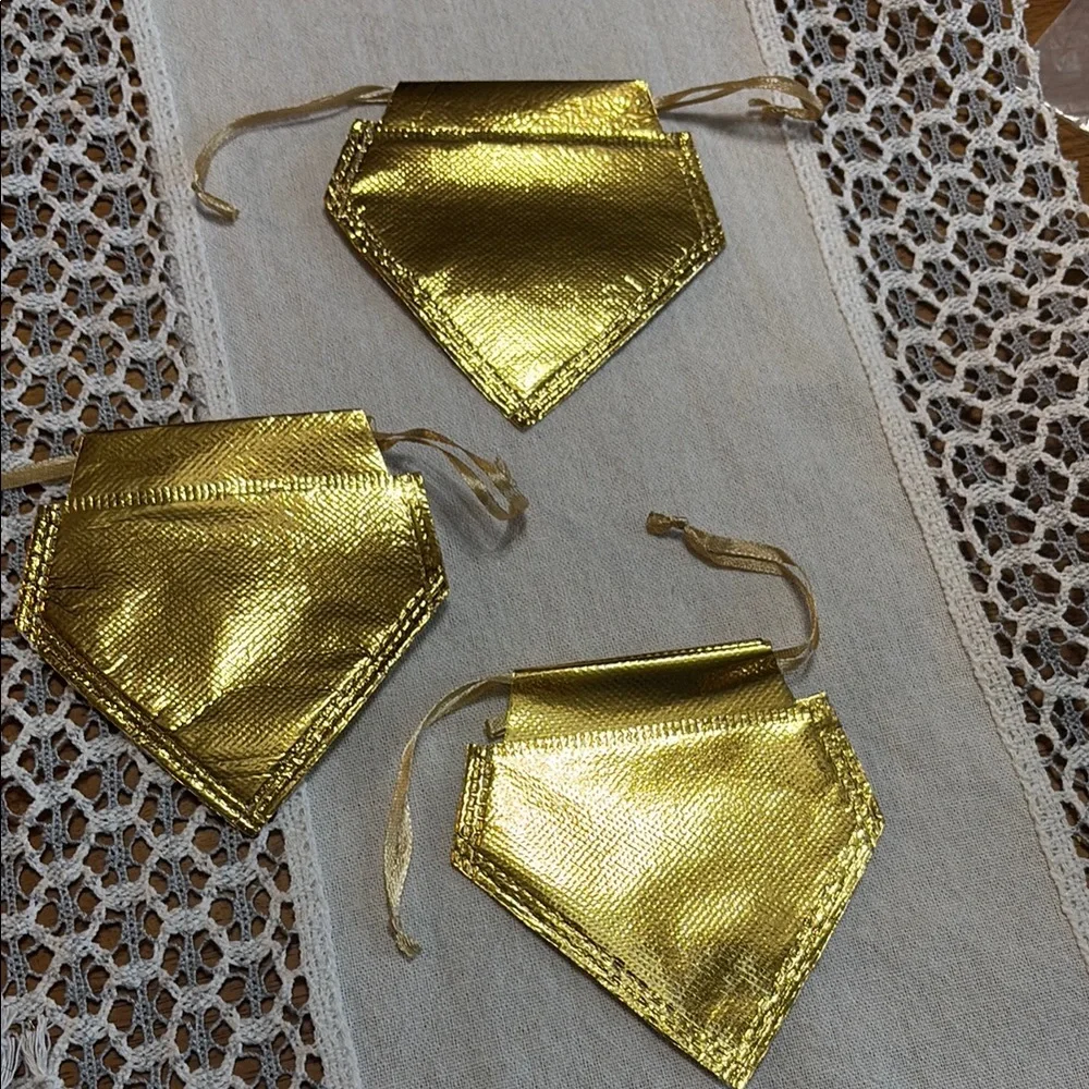 Golden Anniversary Party Supplies Set